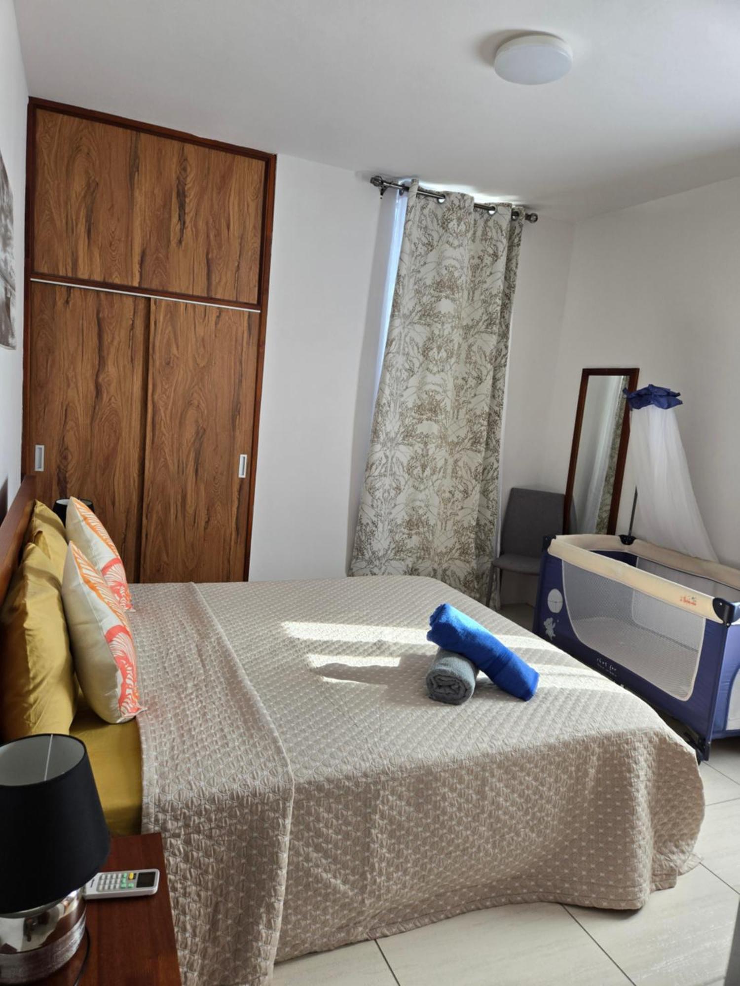Modern And Cosy Condo: Westwood Apartments Flic-en-Flacq Екстериор снимка